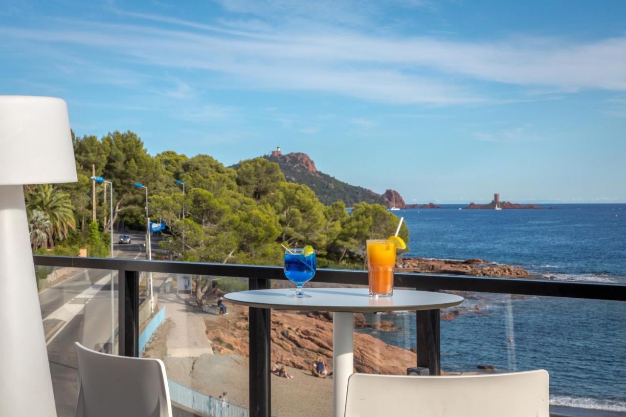 Sowell Family Riviera Hotel Saint-Raphaël Екстериор снимка