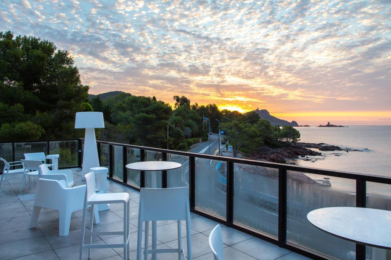 Sowell Family Riviera Hotel Saint-Raphaël Екстериор снимка