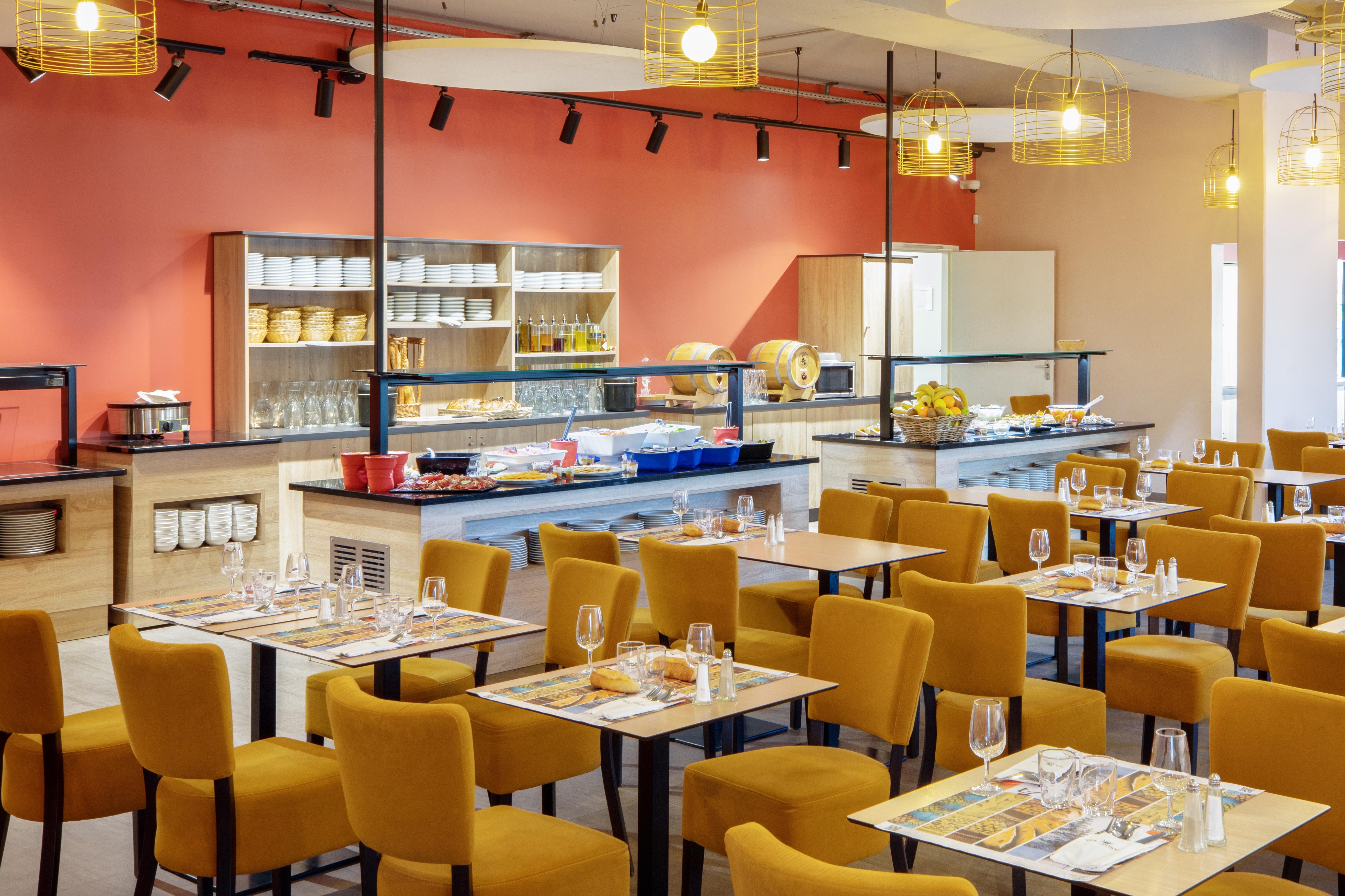 Sowell Family Riviera Hotel Saint-Raphaël Екстериор снимка