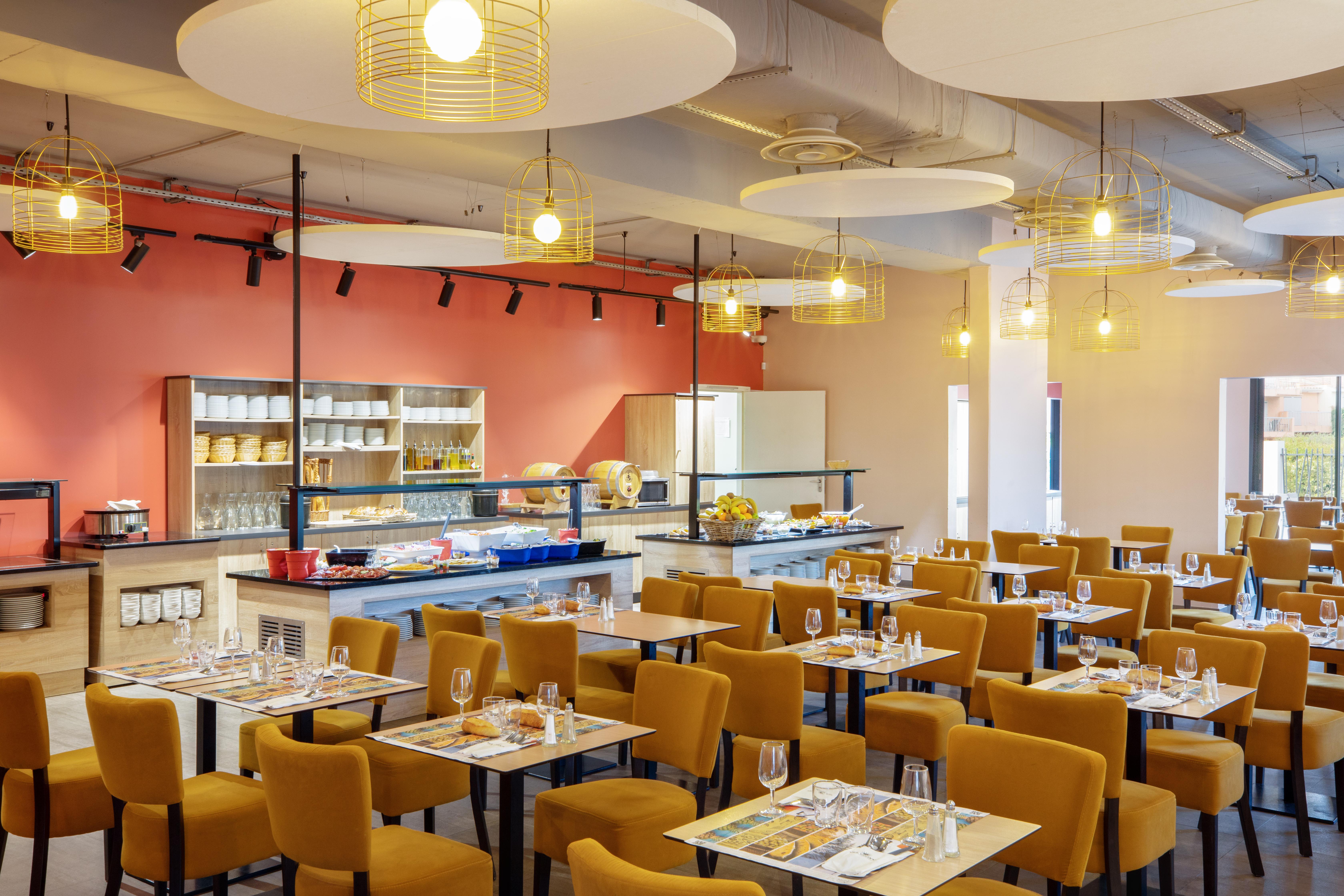 Sowell Family Riviera Hotel Saint-Raphaël Екстериор снимка